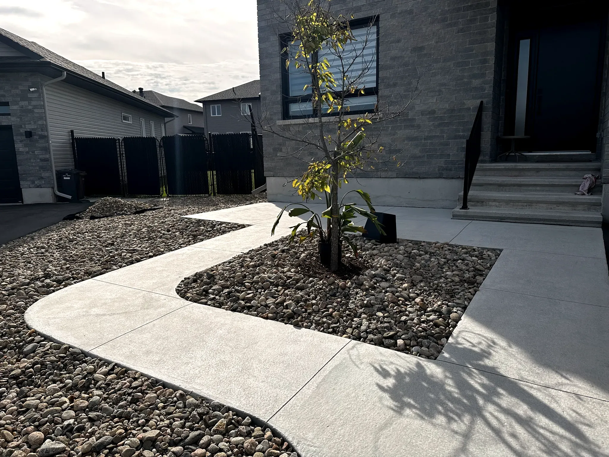 Projet de béton contemporain réalisé par Prestigia en Outaouais.