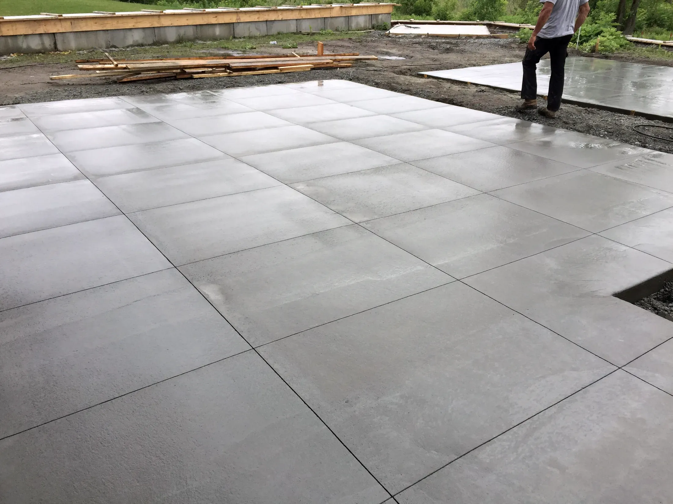 Projet de béton contemporain réalisé par Prestigia en Outaouais.