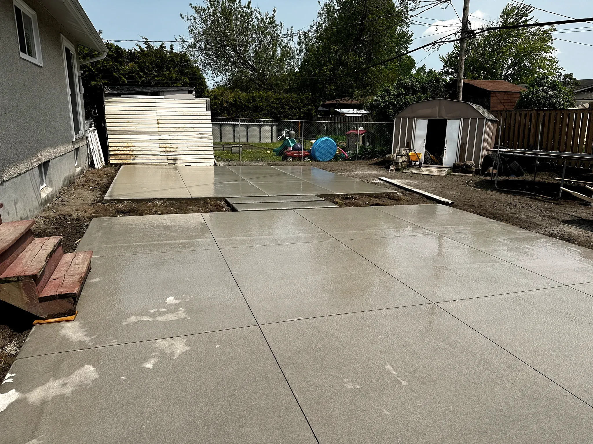 Projet de béton contemporain réalisé par Prestigia en Outaouais.